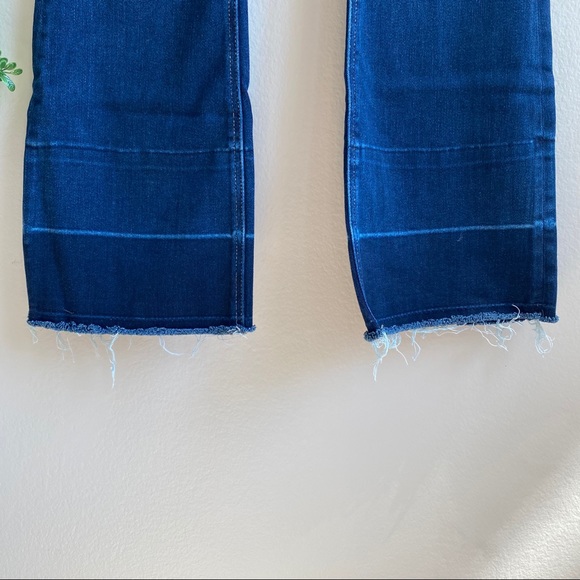 New York& Co SOHO crop flare raw hem jeans size 6 - Picture 5 of 7